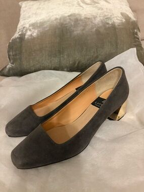Lanvin Collection Gray Suede Gold Chunky Heel Pumps 5.5 6 Japan